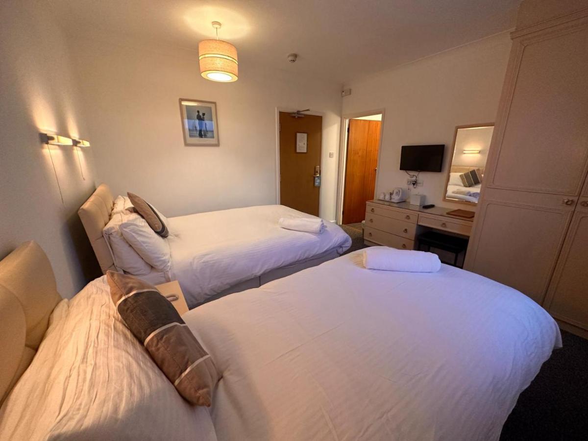 Pine Lodge Hotel & Restaurant Mansfield Buitenkant foto