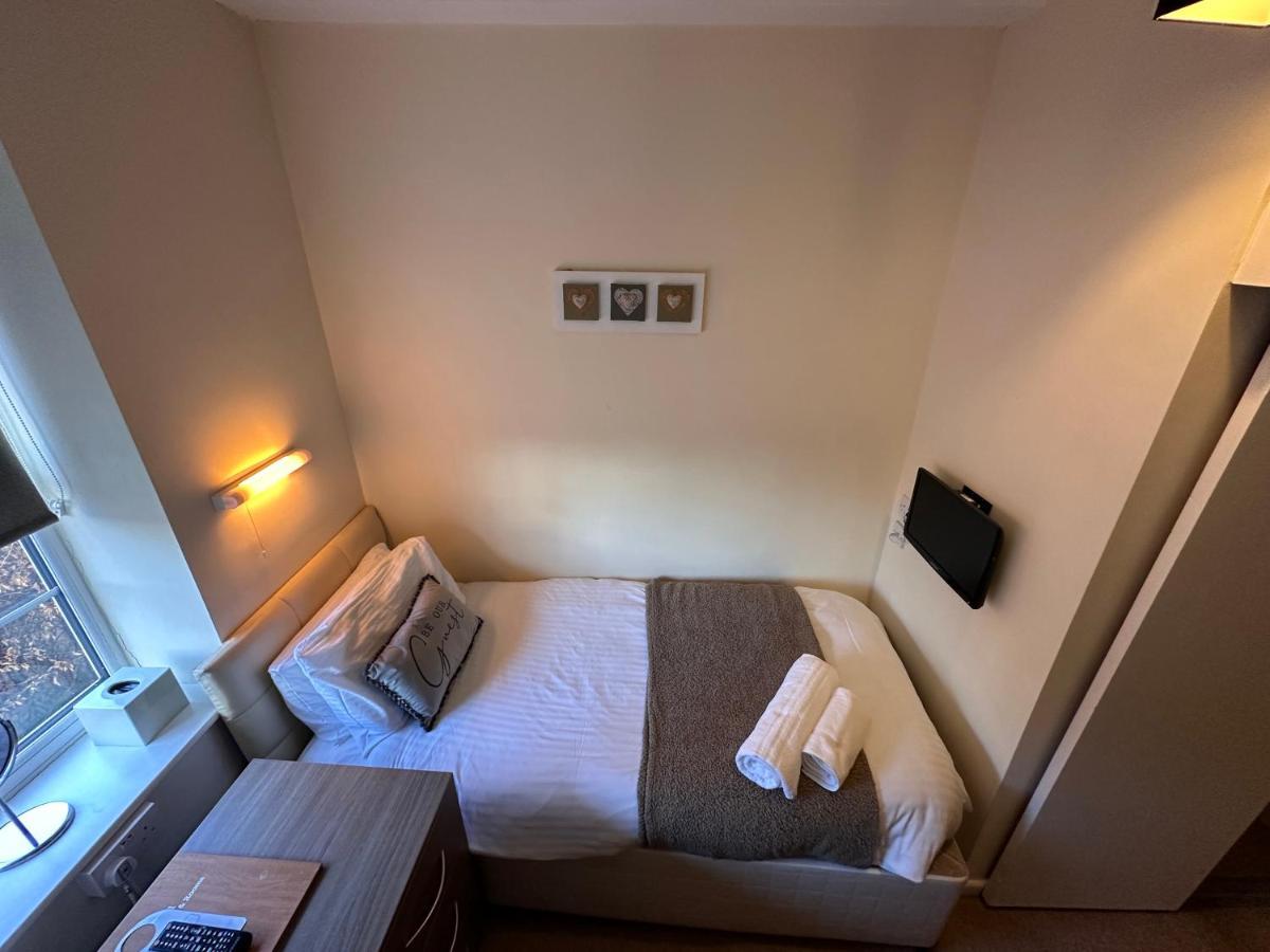 Pine Lodge Hotel & Restaurant Mansfield Buitenkant foto