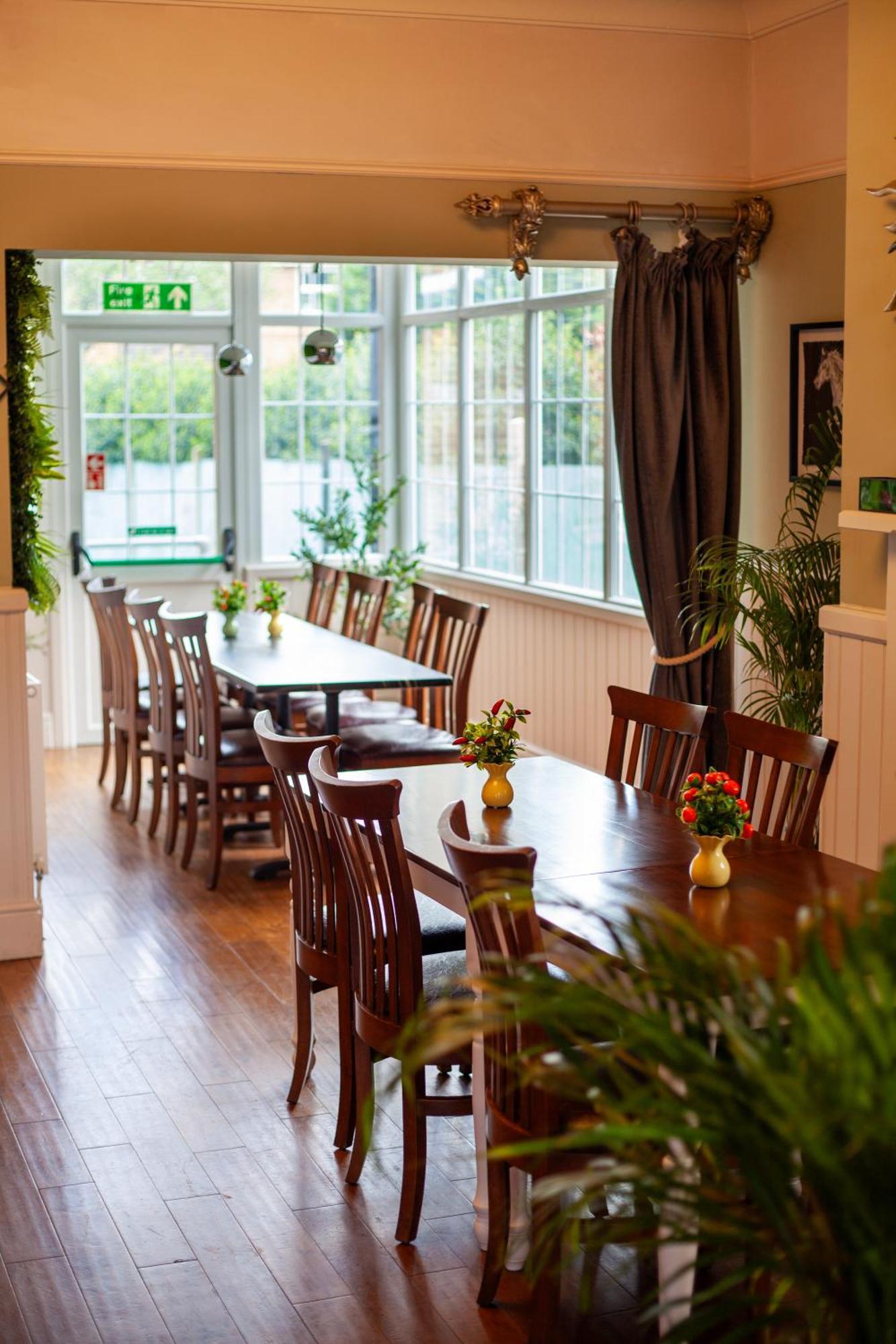 Pine Lodge Hotel & Restaurant Mansfield Buitenkant foto
